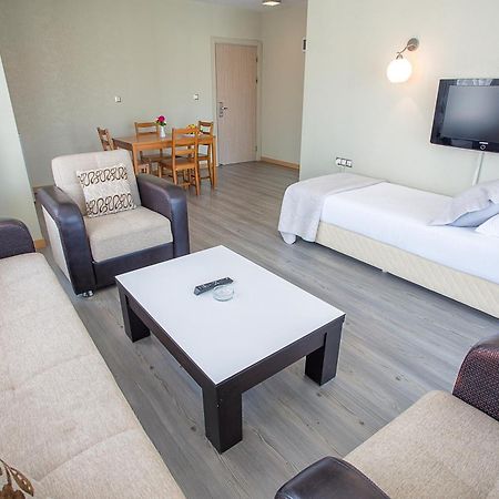 Cilek Marina Otel Cesme Exterior photo