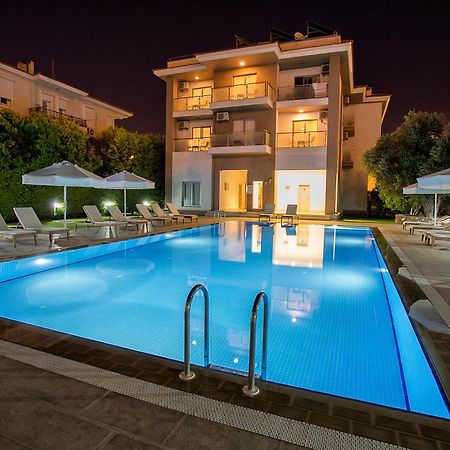 Cilek Marina Otel Cesme Exterior photo